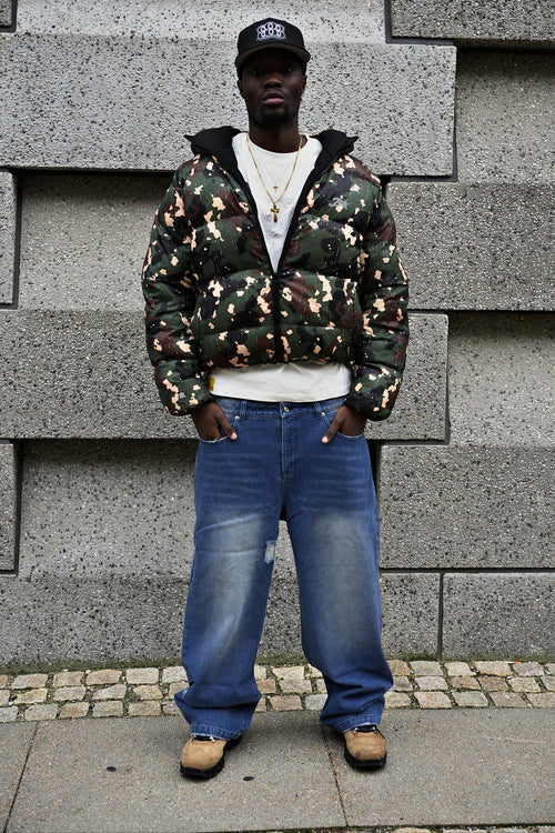 BAGGY DISTRESSED JEANS