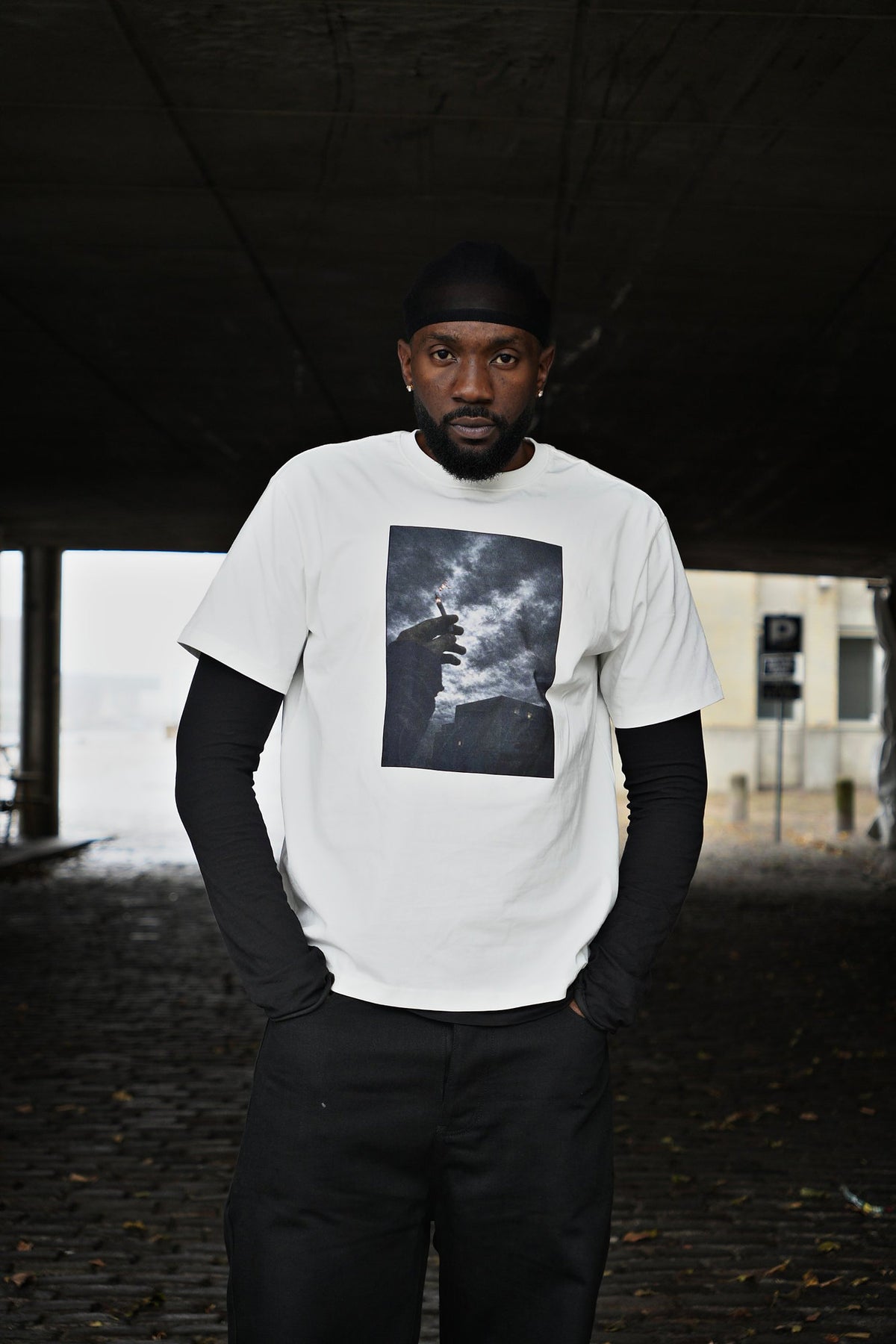 CIGARETTE TEE