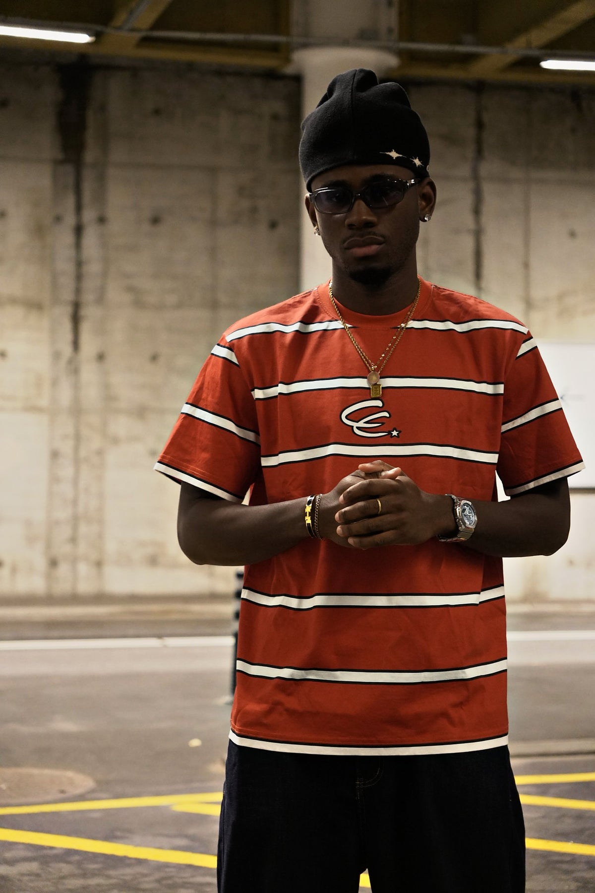RED STRIPED TEE