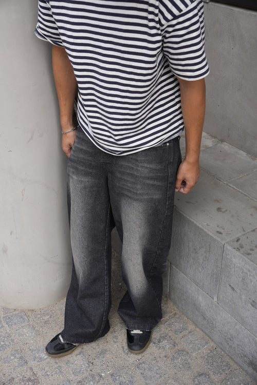 BAGGY WASHED JEANS