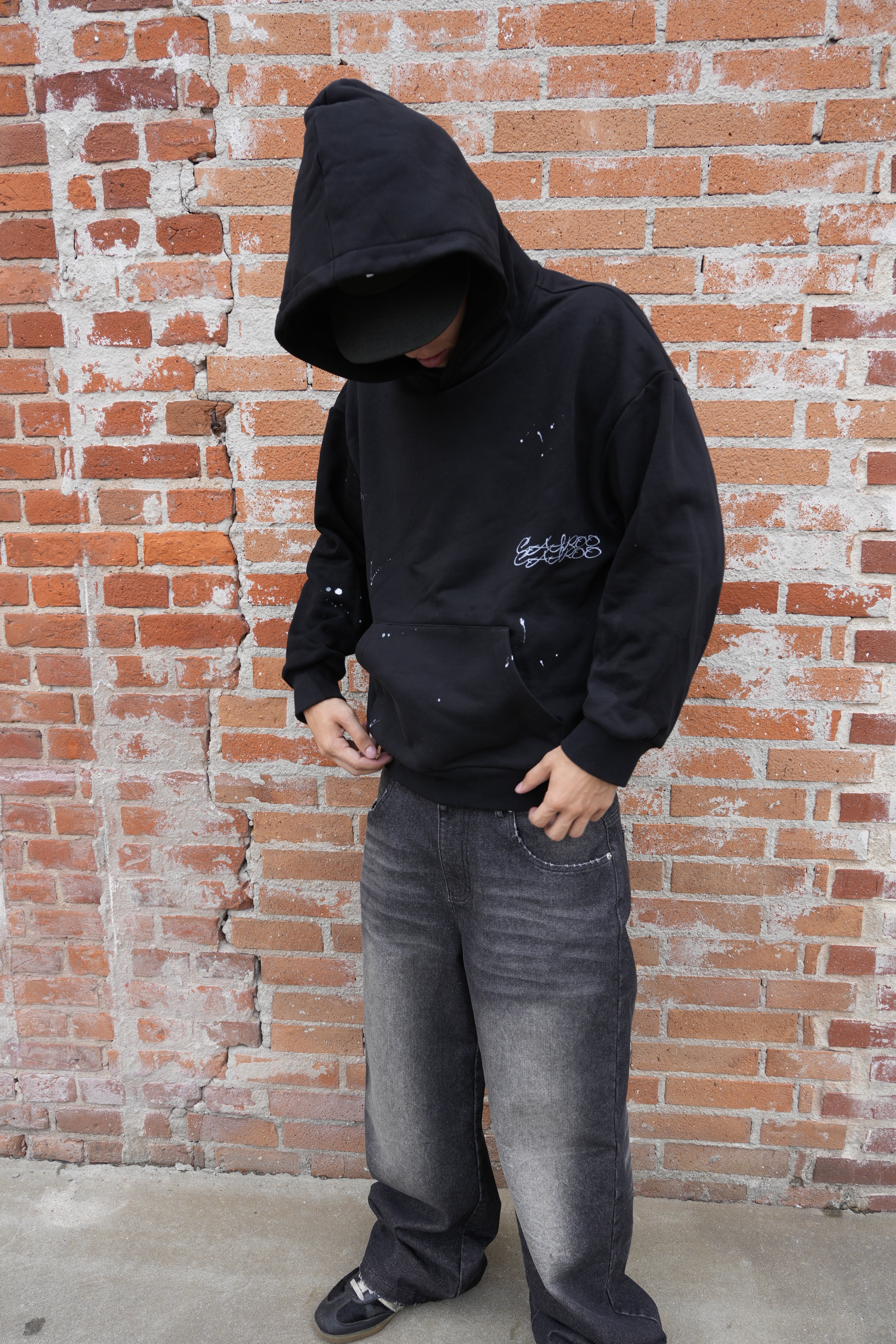 PAINT SPLATTER HOODIE