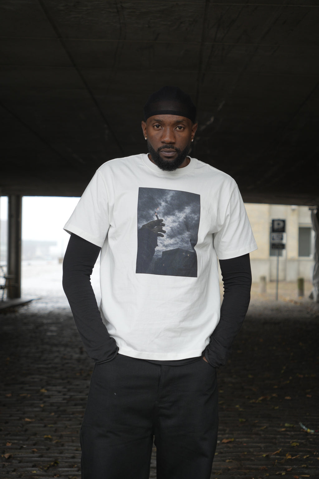 CIGARETTE TEE