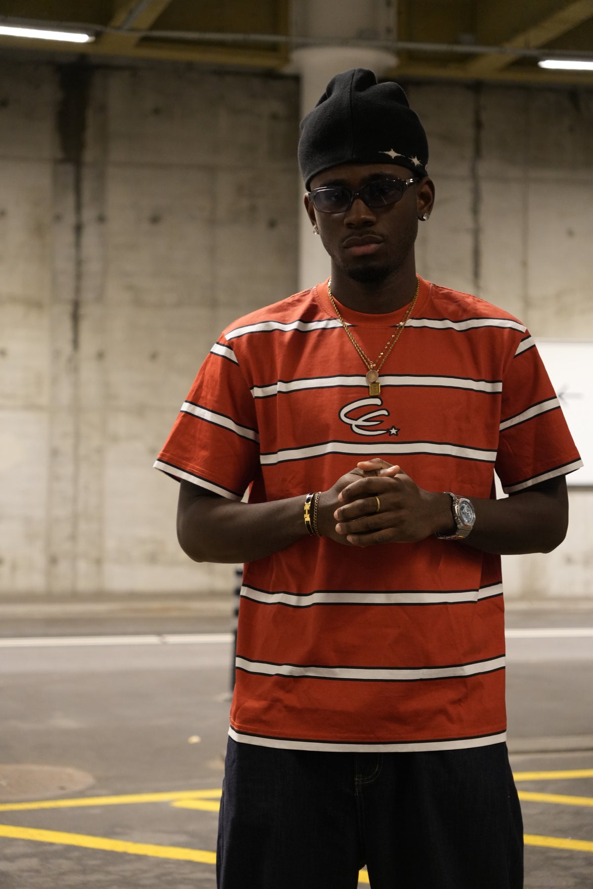 RED STRIPED TEE
